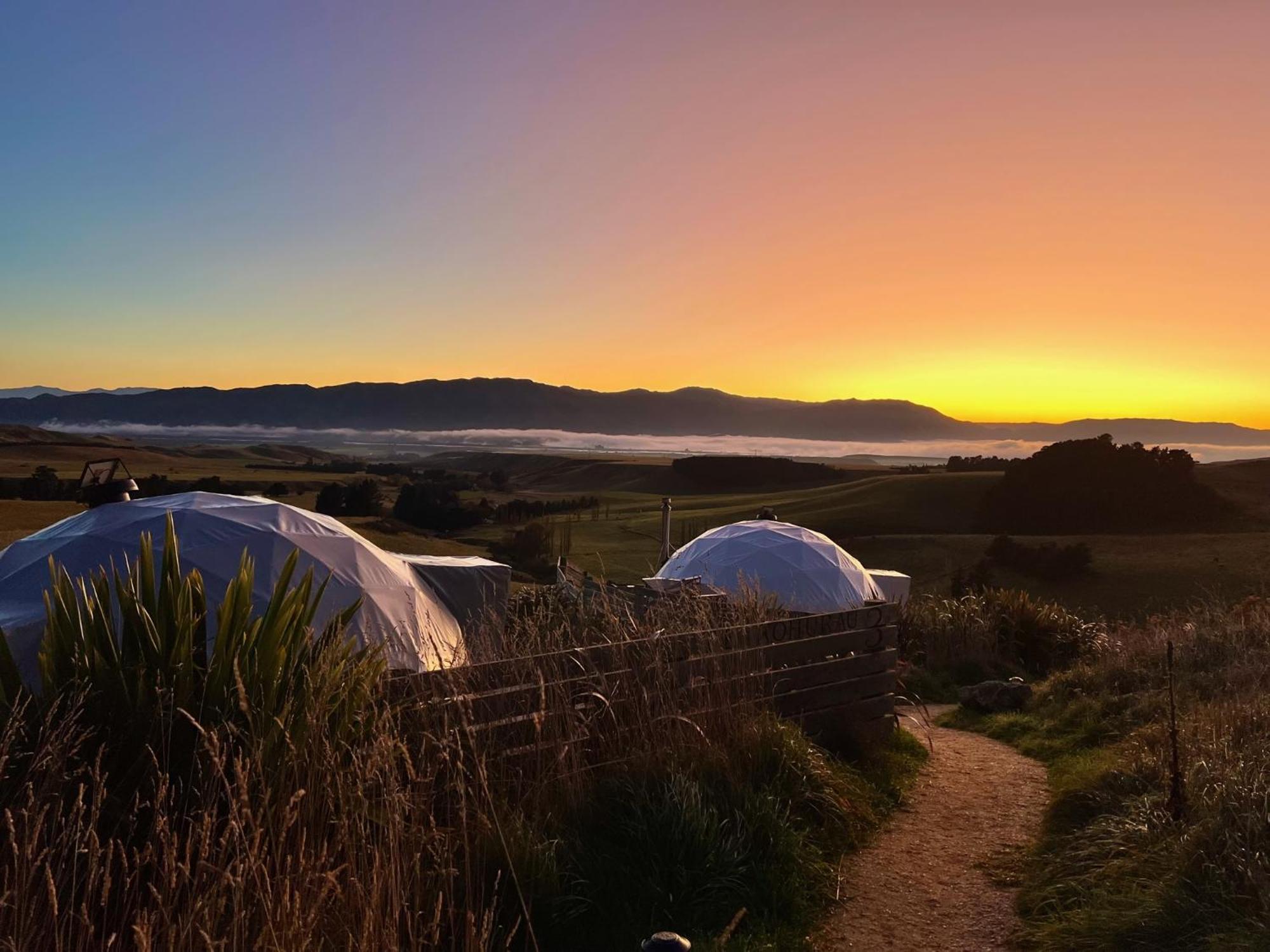 Valley Views Glamping Kurow ภายนอก รูปภาพ